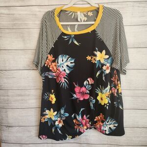 Emerald 2X black tropical floral short sleeve t-shirt